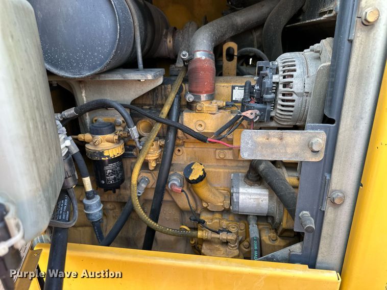 image for item DJ6209 2006 John Deere 444J  wheel loader