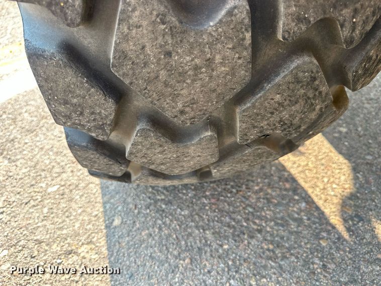 image for item DJ6209 2006 John Deere 444J  wheel loader