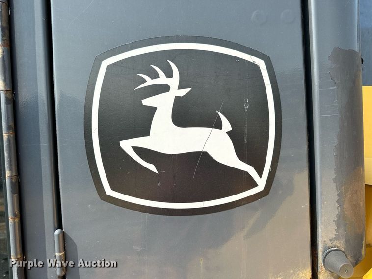 image for item DJ6210 2005 John Deere 444J  wheel loader