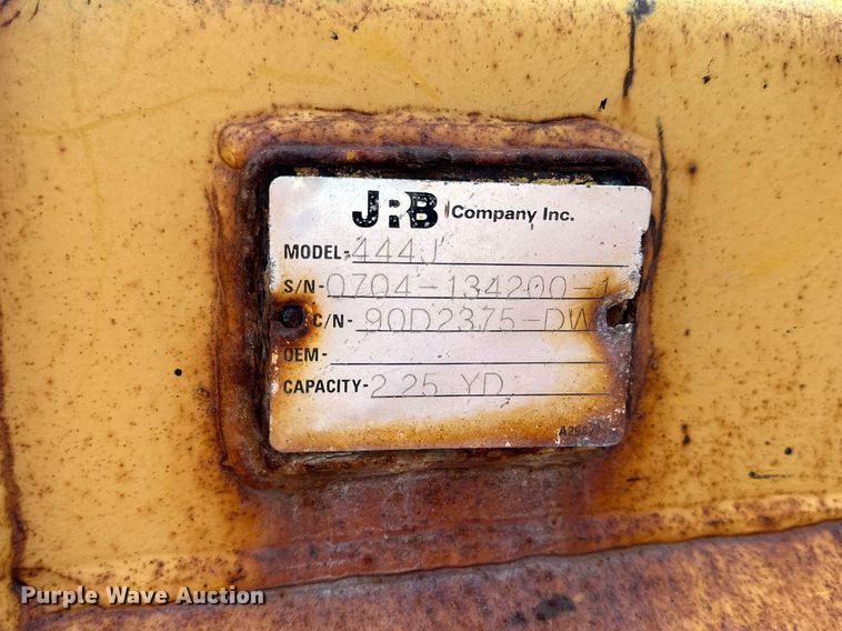 image for item DJ6210 2005 John Deere 444J  wheel loader