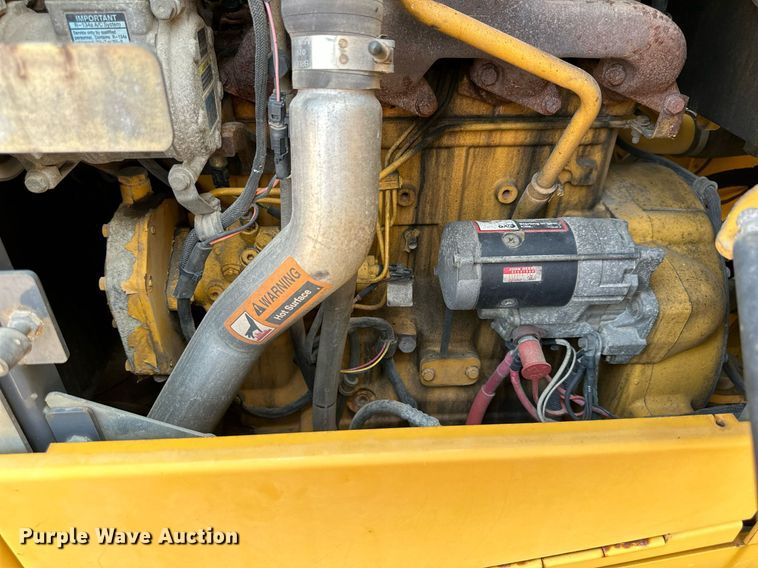 image for item DJ6210 2005 John Deere 444J  wheel loader