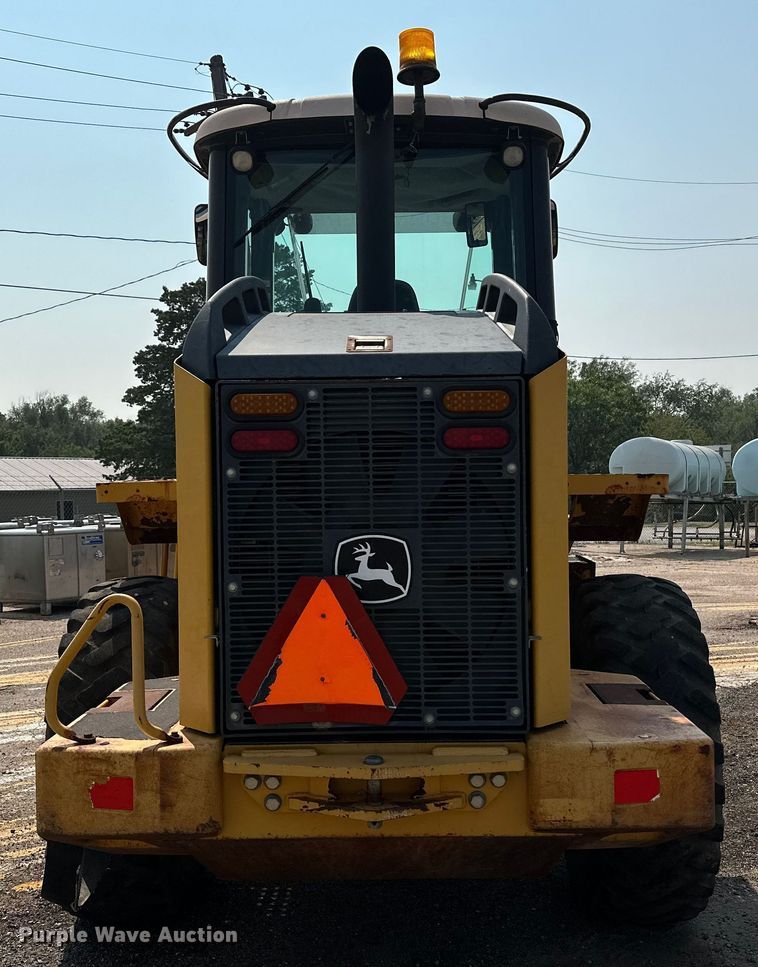 image for item DJ6211 2006 John Deere 444J  wheel loader