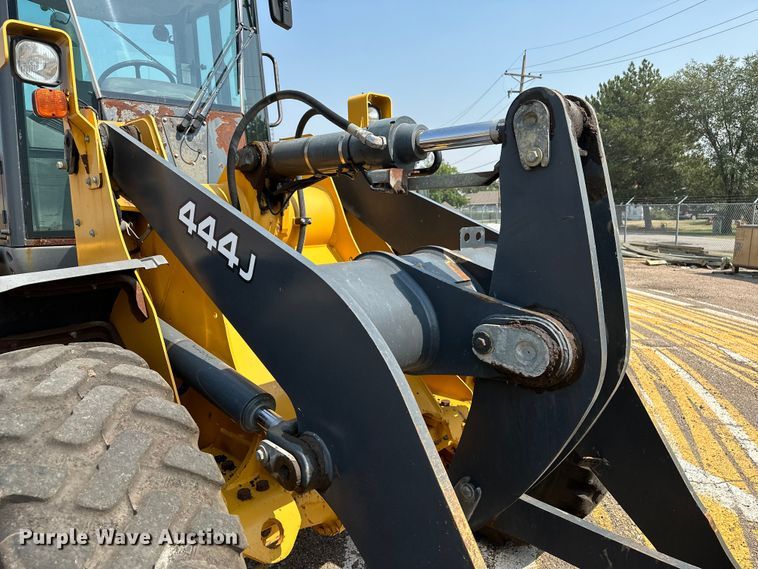 image for item DJ6211 2006 John Deere 444J  wheel loader