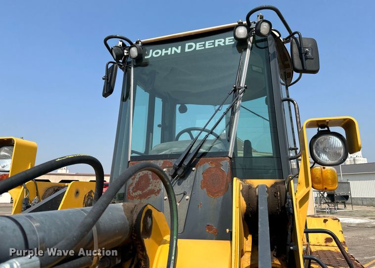 image for item DJ6211 2006 John Deere 444J  wheel loader
