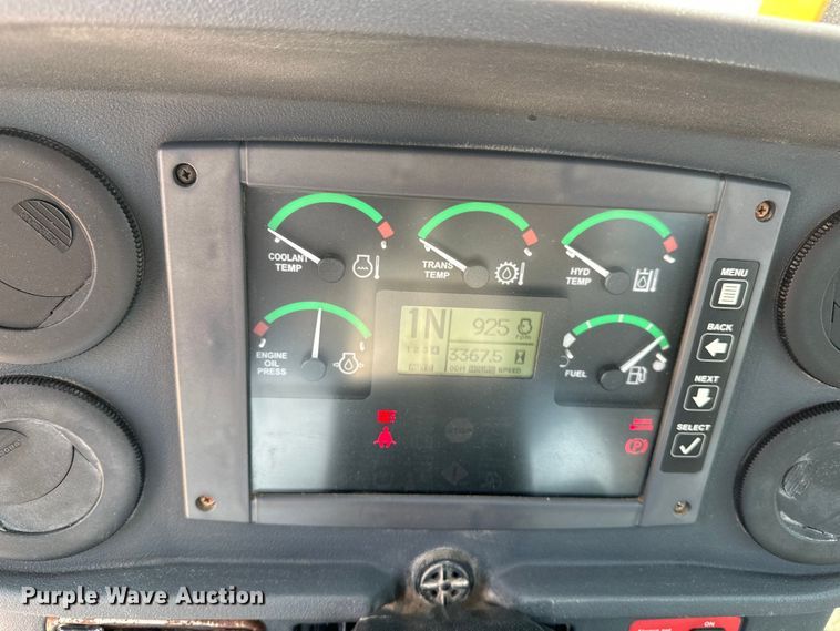 image for item DJ6211 2006 John Deere 444J  wheel loader