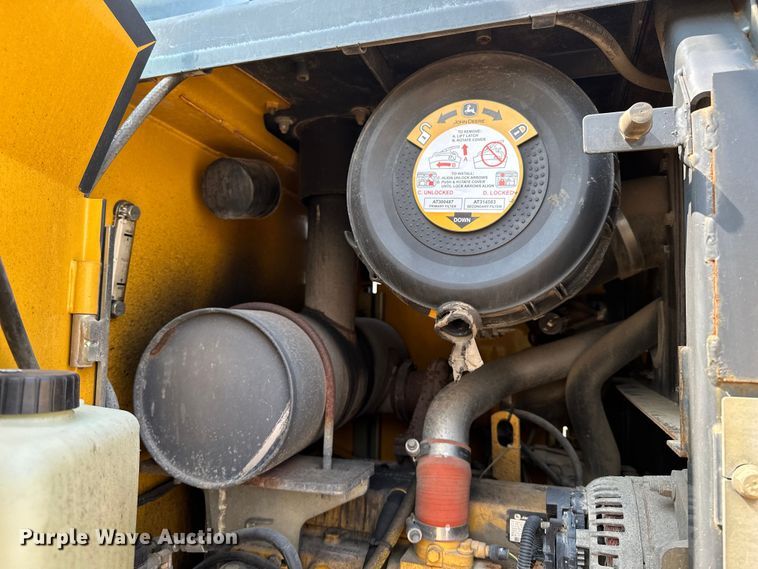 image for item DJ6211 2006 John Deere 444J  wheel loader