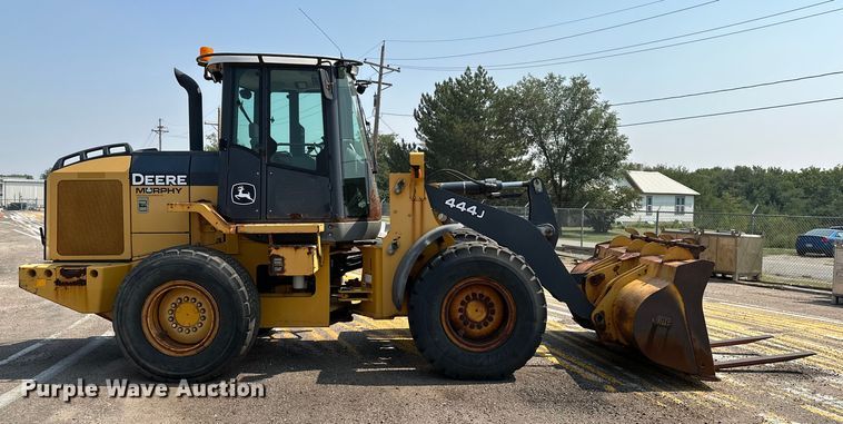 image for item DJ6212 2005 John Deere 444J  wheel loader