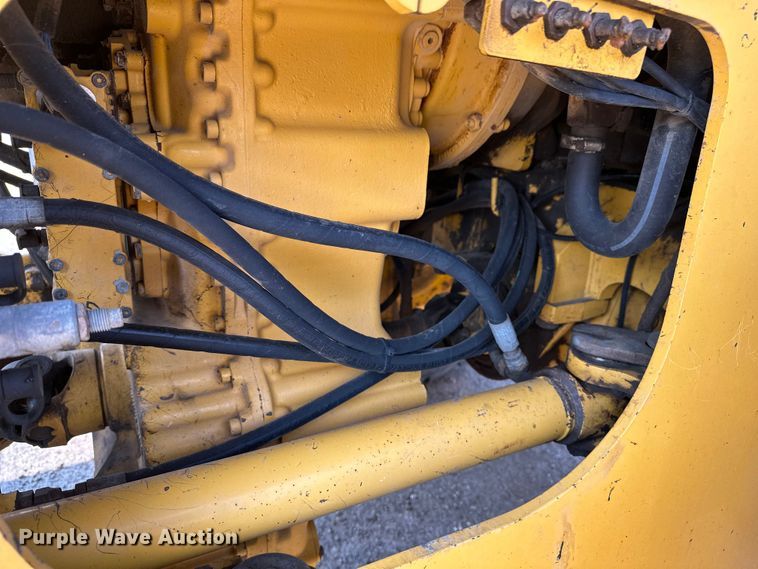 image for item DJ6212 2005 John Deere 444J  wheel loader