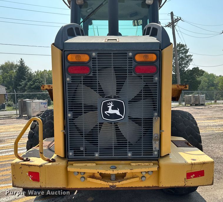 image for item DJ6212 2005 John Deere 444J  wheel loader