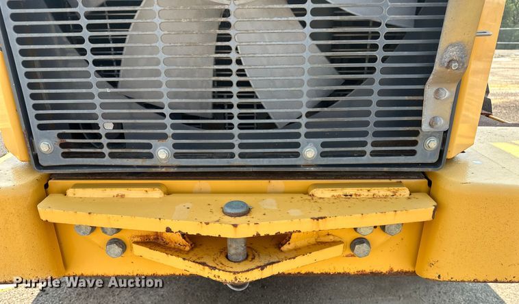 image for item DJ6212 2005 John Deere 444J  wheel loader