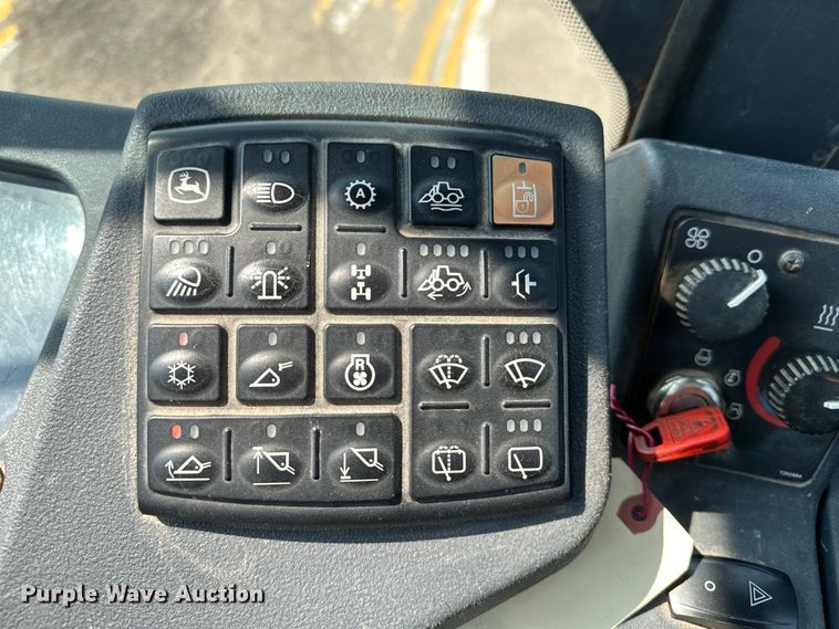 image for item DJ6212 2005 John Deere 444J  wheel loader