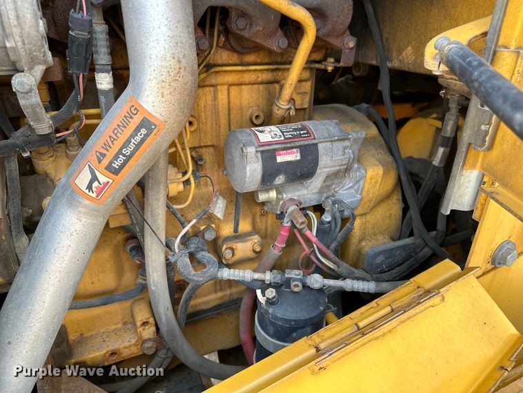 image for item DJ6212 2005 John Deere 444J  wheel loader