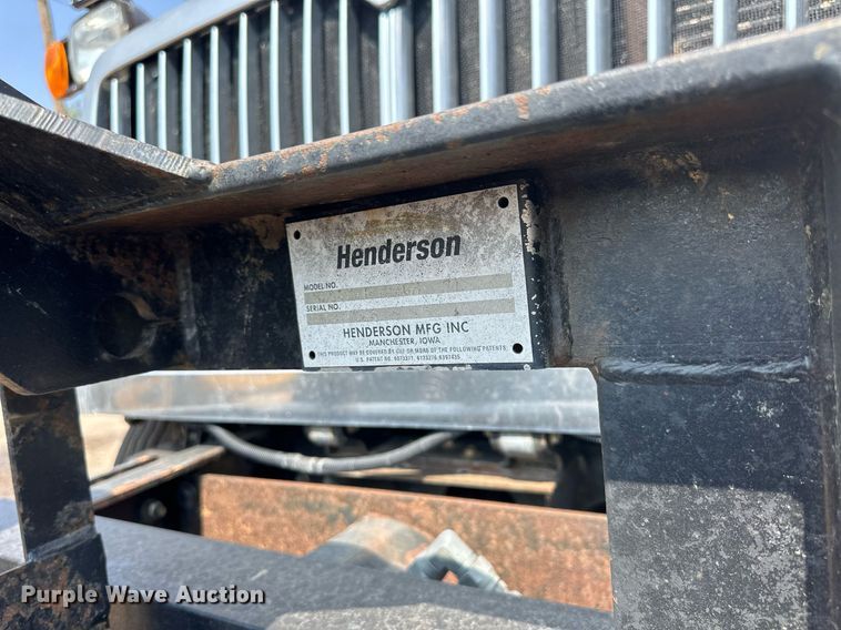 image for item DJ6213 2005 International 7400  dump truck