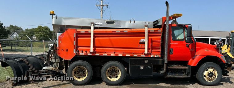 image for item DJ6214 2007 International 4700  dump truck