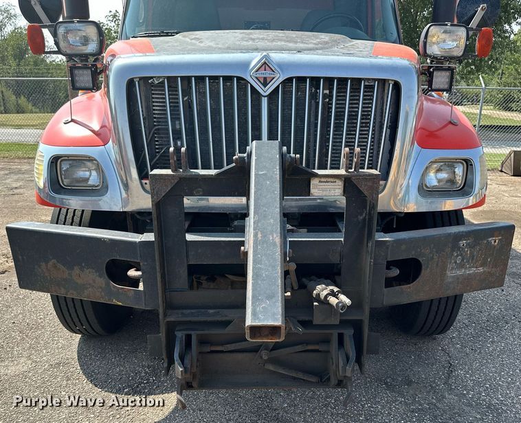 image for item DJ6214 2007 International 4700  dump truck