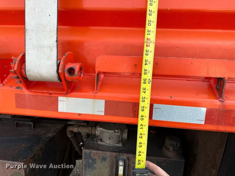 image for item DJ6214 2007 International 4700  dump truck