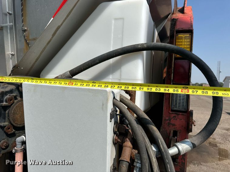 image for item DJ6214 2007 International 4700  dump truck