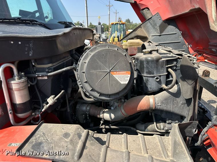 image for item DJ6214 2007 International 4700  dump truck