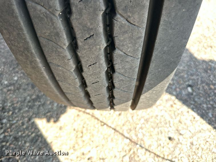 image for item DJ6214 2007 International 4700  dump truck