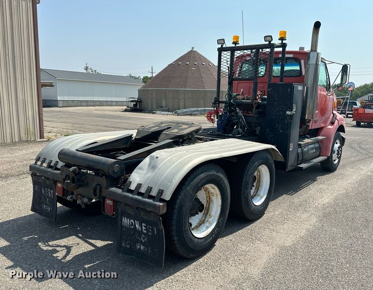 image for item DJ6215 2002 Sterling LT9513  semi truck