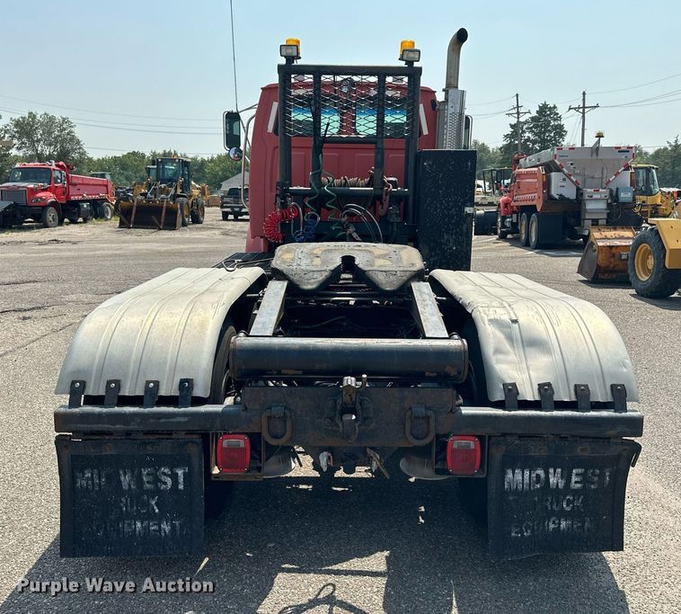 image for item DJ6215 2002 Sterling LT9513  semi truck