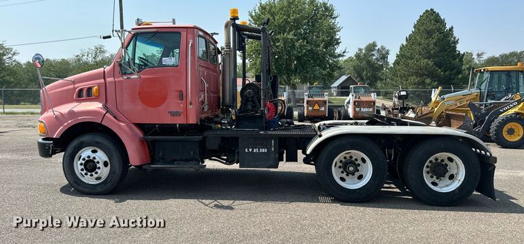 image for item DJ6215 2002 Sterling LT9513  semi truck