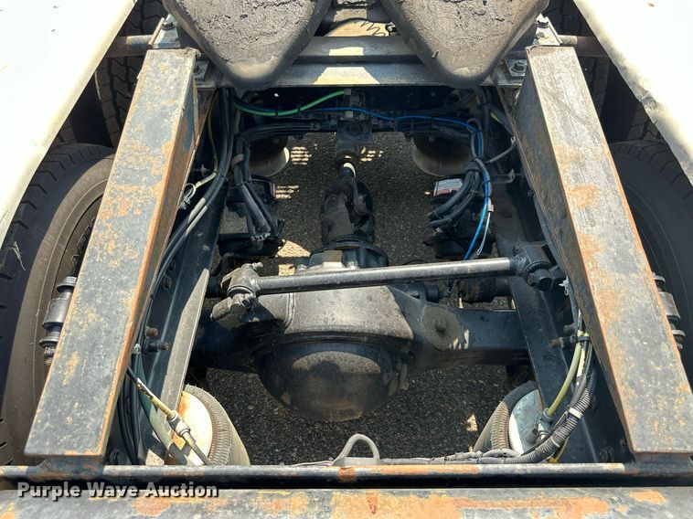 image for item DJ6215 2002 Sterling LT9513  semi truck