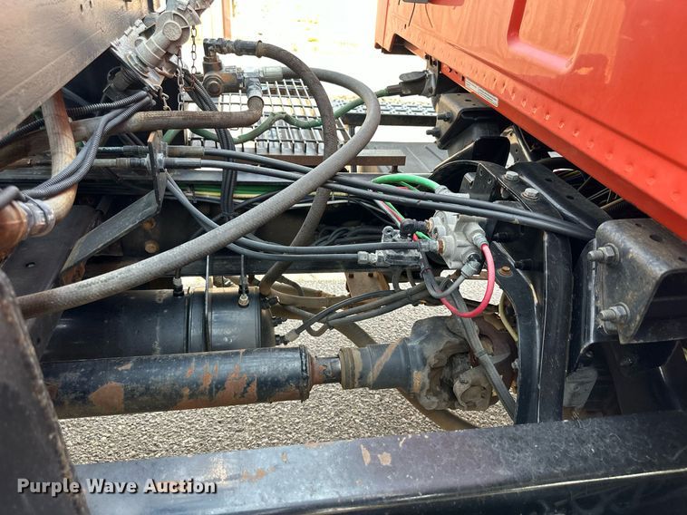 image for item DJ6215 2002 Sterling LT9513  semi truck