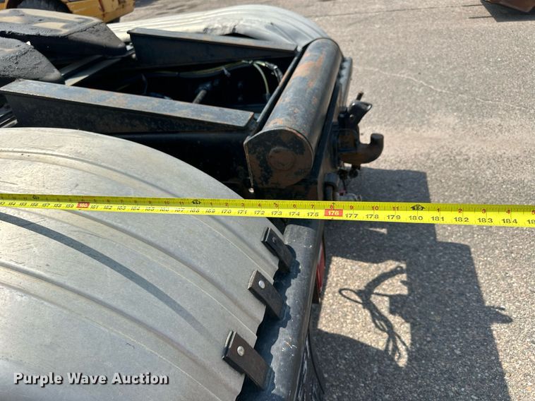 image for item DJ6215 2002 Sterling LT9513  semi truck