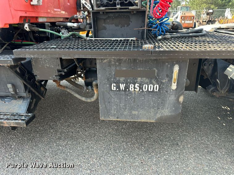 image for item DJ6215 2002 Sterling LT9513  semi truck