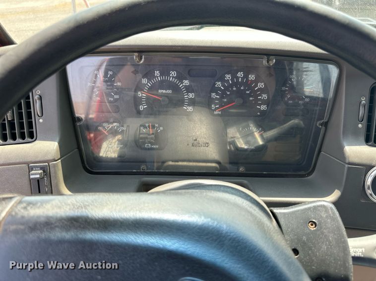 image for item DJ6215 2002 Sterling LT9513  semi truck