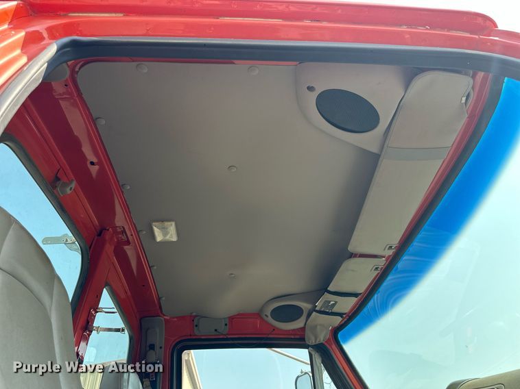 image for item DJ6215 2002 Sterling LT9513  semi truck