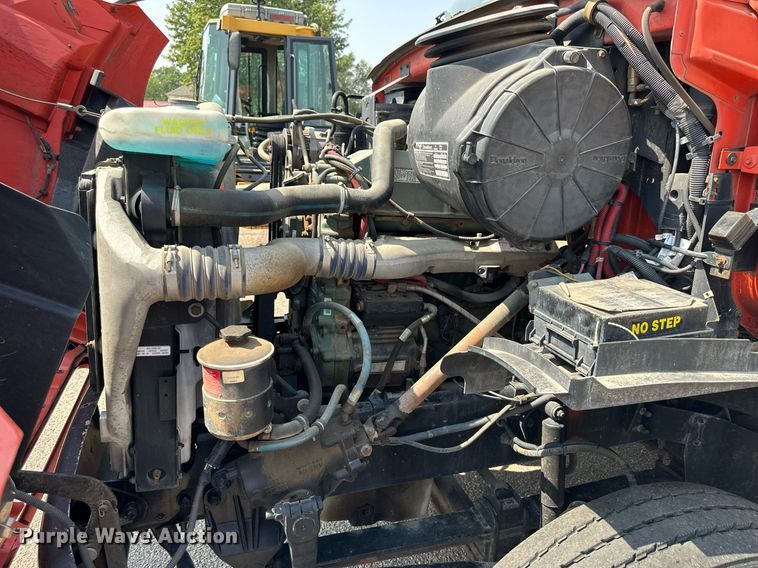 image for item DJ6215 2002 Sterling LT9513  semi truck