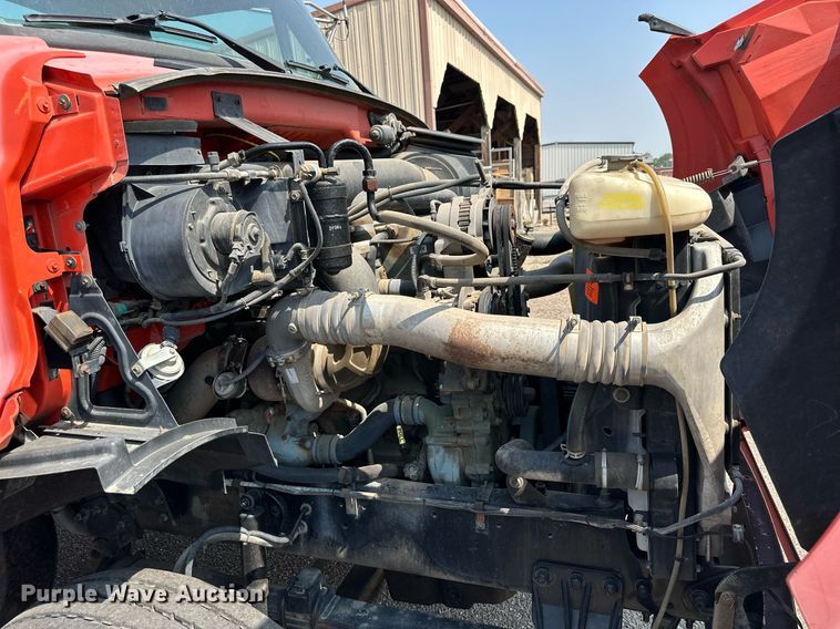 image for item DJ6215 2002 Sterling LT9513  semi truck