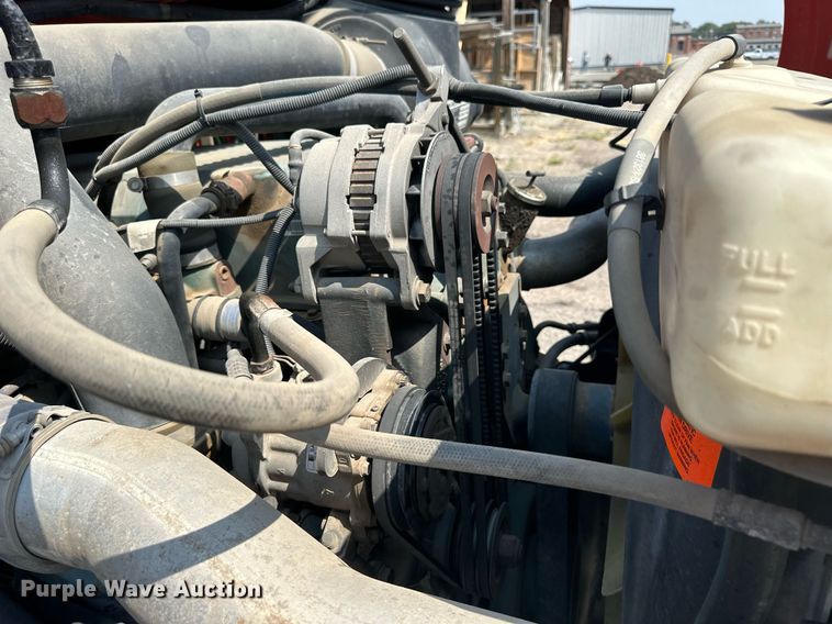 image for item DJ6215 2002 Sterling LT9513  semi truck