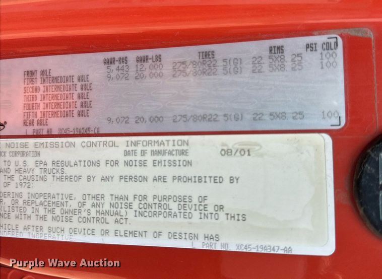 image for item DJ6215 2002 Sterling LT9513  semi truck