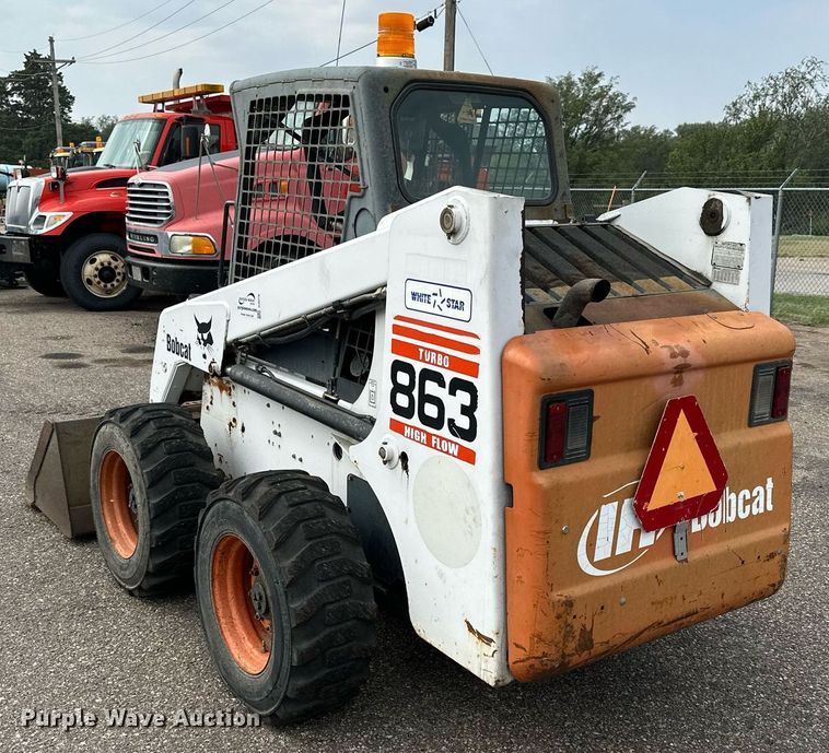 image for item DJ6216 2001 Bobcat 863  skid steer loader