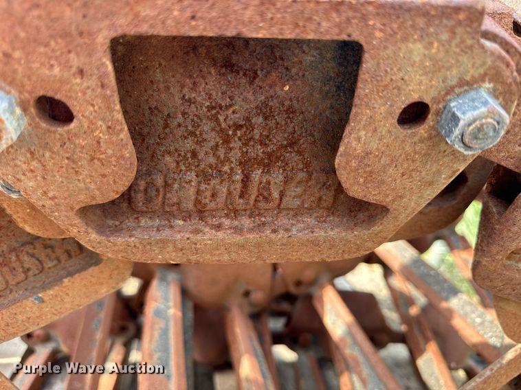 image for item DJ6217 2003 Bobcat S220  skid steer loader