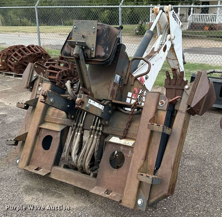 image for item DJ6219 Bobcat 8811  skid steer backhoe