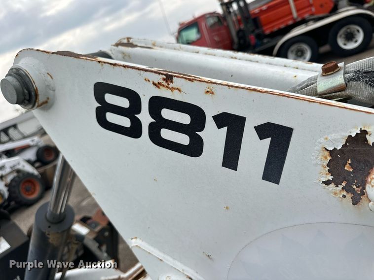 image for item DJ6219 Bobcat 8811  skid steer backhoe