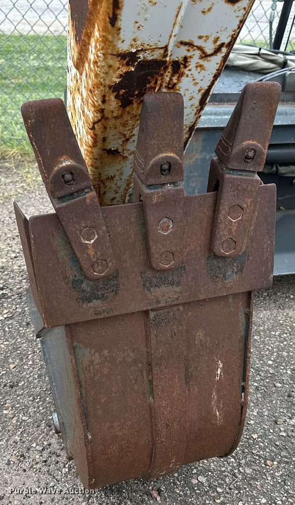 image for item DJ6219 Bobcat 8811  skid steer backhoe