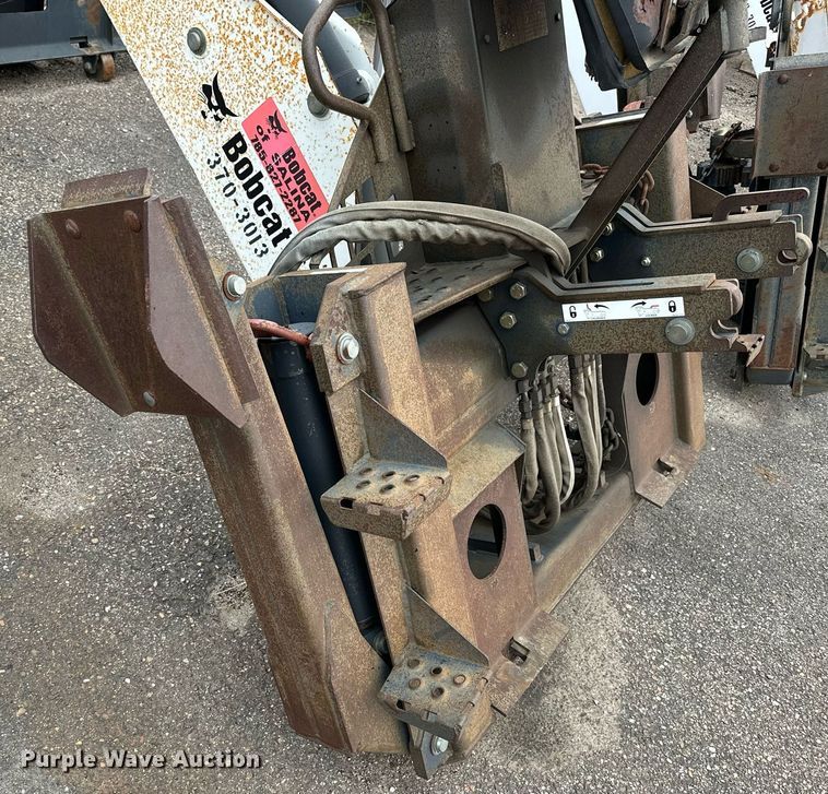 image for item DJ6219 Bobcat 8811  skid steer backhoe