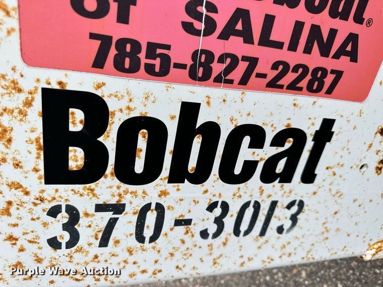 image for item DJ6219 Bobcat 8811  skid steer backhoe