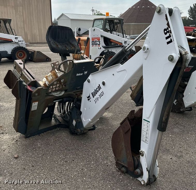 image for item DJ6220 Bobcat 811  skid steer backhoe