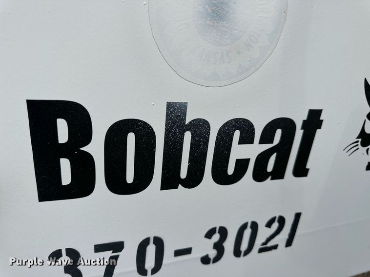 image for item DJ6220 Bobcat 811  skid steer backhoe