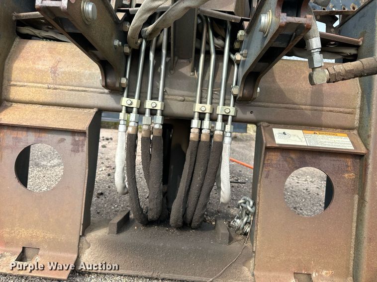 image for item DJ6221 Bobcat 8811  skid steer backhoe