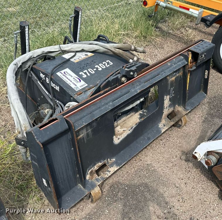 image for item DJ6222 2012 Bobcat 24PLA  skid steer cold planer