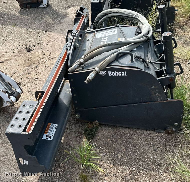 image for item DJ6222 2012 Bobcat 24PLA  skid steer cold planer