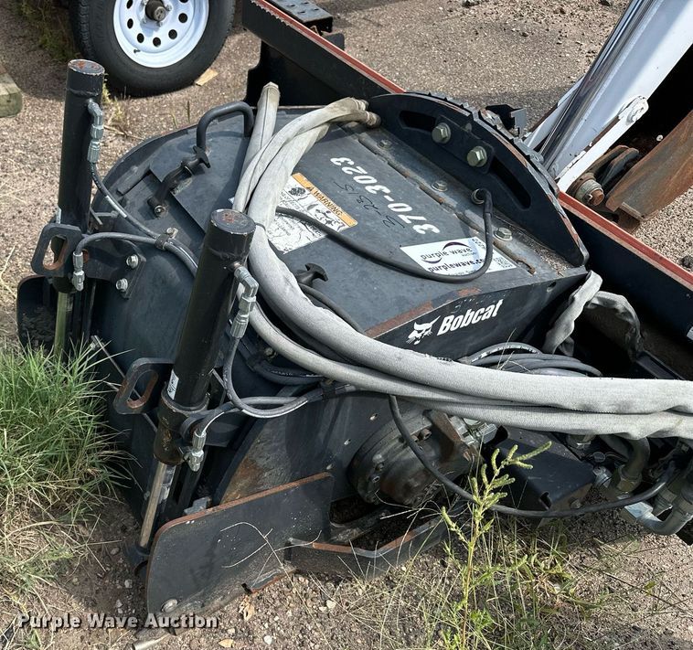 image for item DJ6222 2012 Bobcat 24PLA  skid steer cold planer