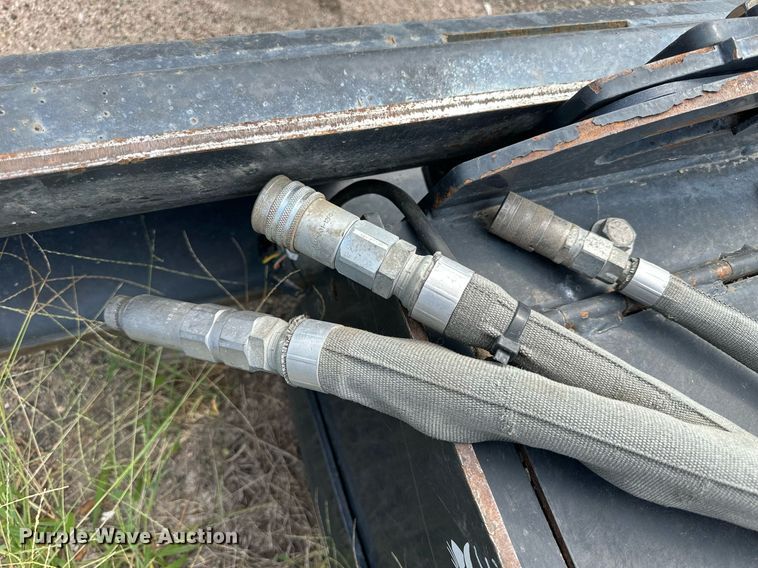 image for item DJ6223 2012 Bobcat 24PLA  skid steer cold planer